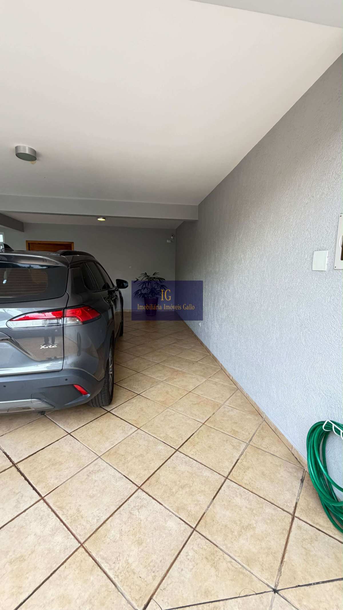 Sobrado à venda, Campestre, com 3 quartos, 196m² - Imóveis Gallo